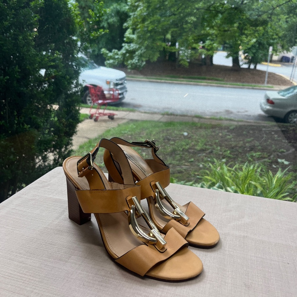 Diane Von Furstenberg Tan Gold Sandals with Adjustable Straps